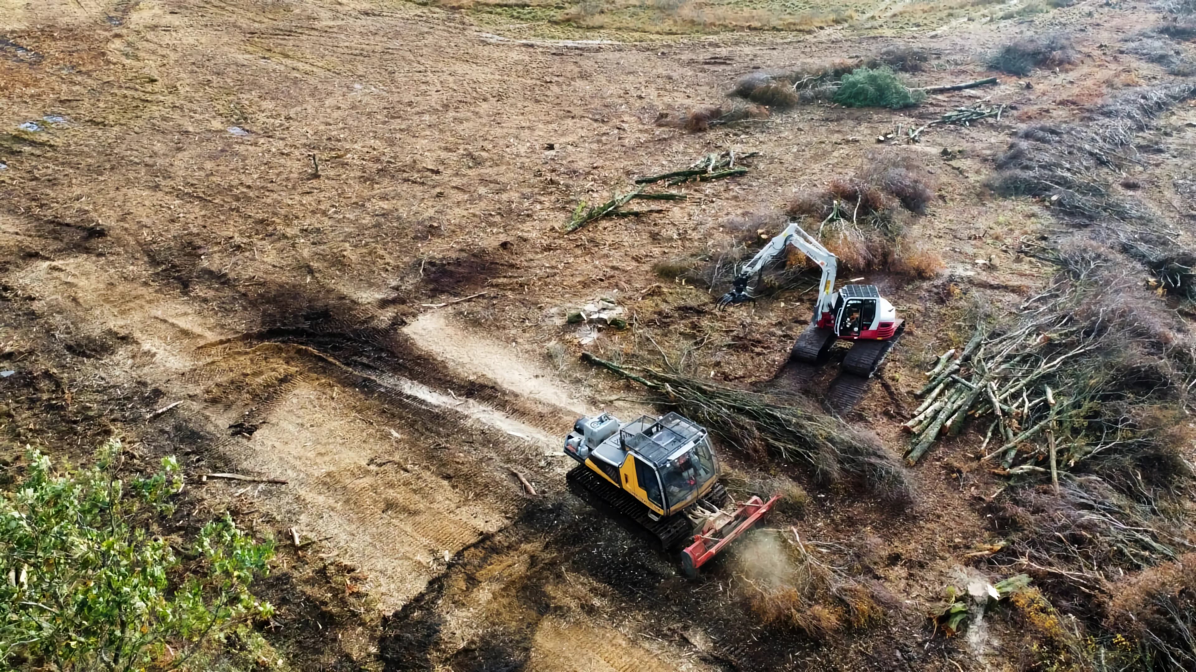 Aerial photo of Treeclear UK vehicles completing mulching of a vast area